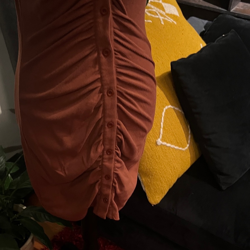 SHEIN Rust Ruched Mini Dress - Picture 6 of 6